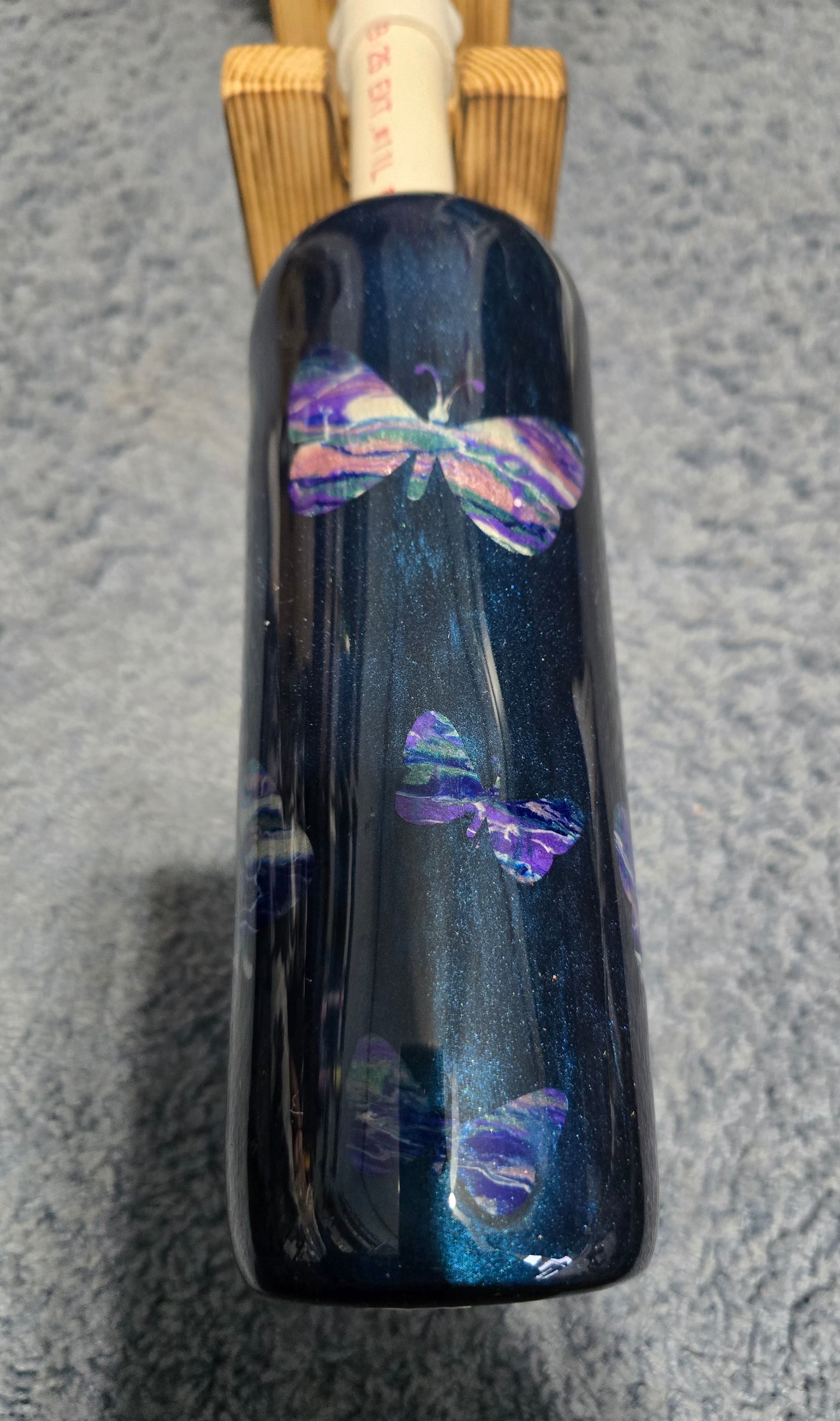 20oz Butterfly Peek a Boo